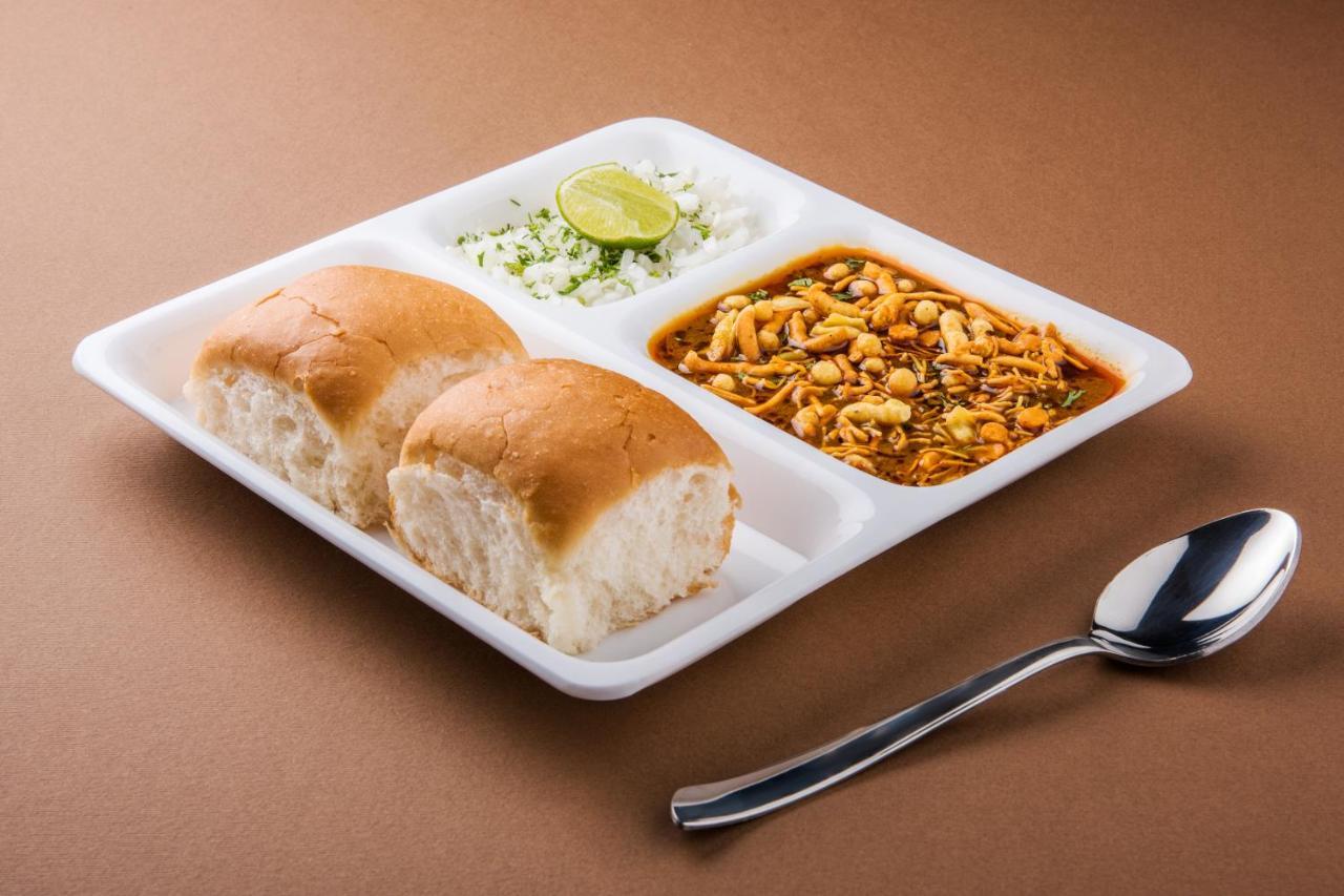 Oyo 14826 Ashoka Executive Hotell Aurangabad  Eksteriør bilde